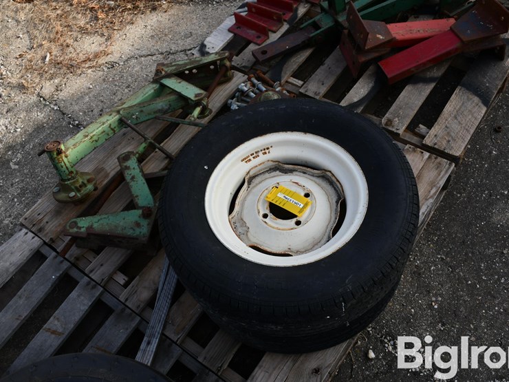 tiger-paw-p205/75r15-tires-on-4-bolt-rims-image-3
