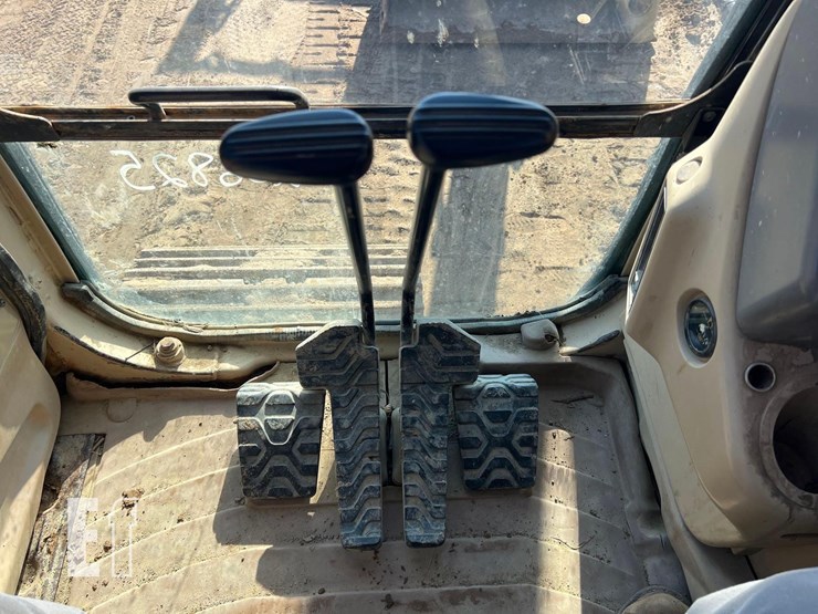 1999-caterpillar-312b-image-40