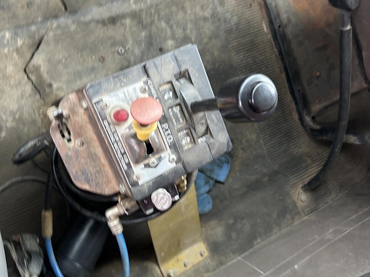 1995-international-4900-image-37