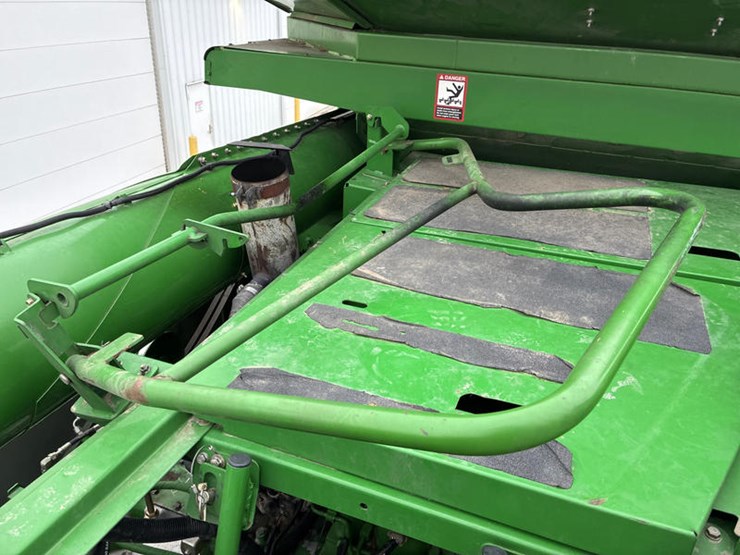 john-deere-9560-image-83
