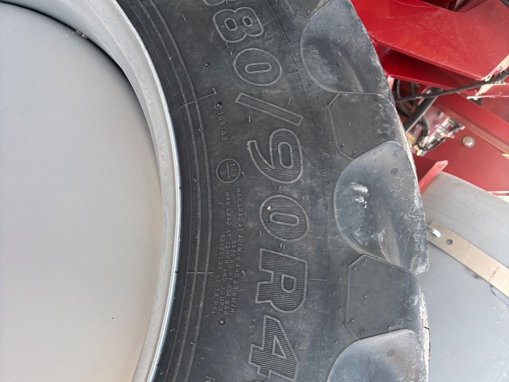 case-ih-2800-image-6