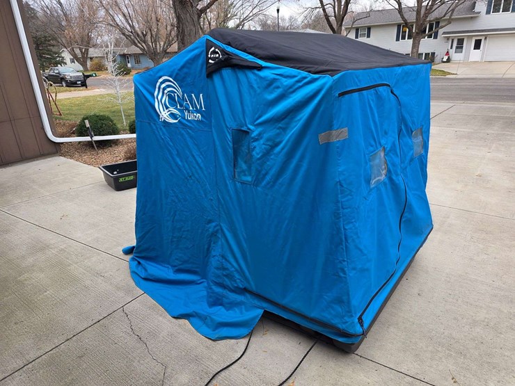 clam-yukon-fish-trap-by-dave-genz-2-person-portable-fish-house,-sled-and-flip-up-style,-folding-seat-image-11