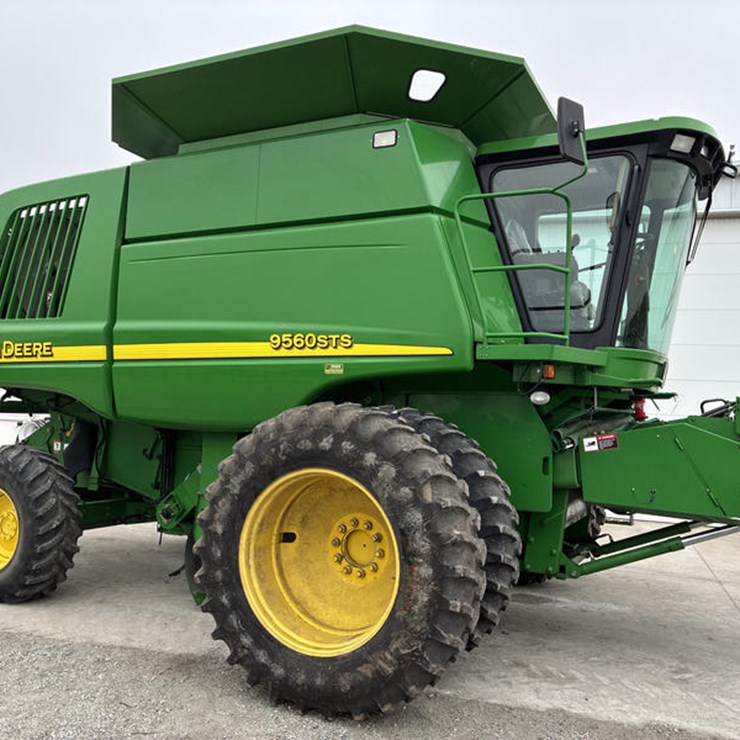 JOHN DEERE 9560