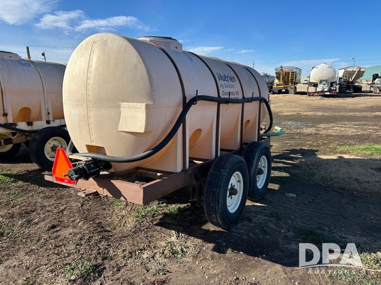 liquid-nurse-trailer-(cp1345,-tank-2133)-image-5