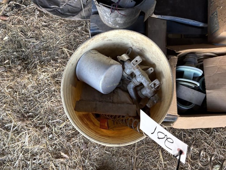 milking-equipment-image-2