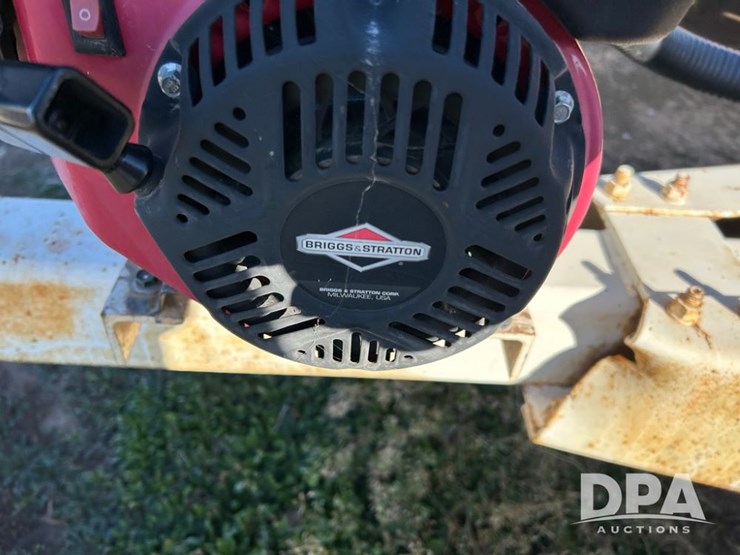 liquid-nurse-trailer-(cp1346,-tank-2131,-unit-92036)-image-10