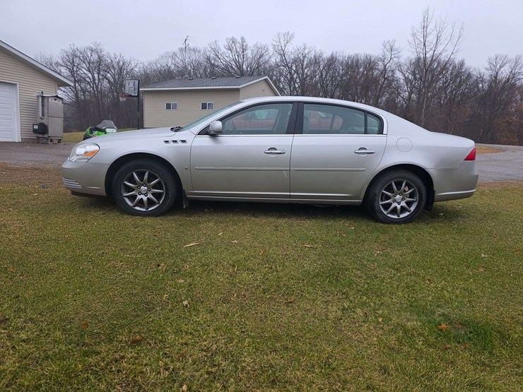 2006-buick-lucerne-cxl,-216,480-miles,-cruise,-am/fm/cd,-dual-climate-control,-heated-leather-seats,-image-10