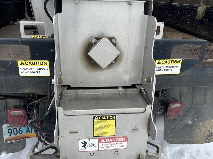 2008-ford-f550-xl-image-41