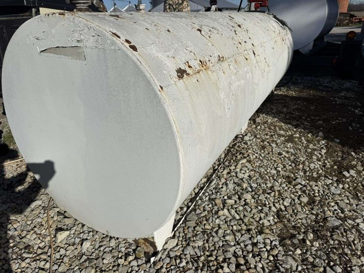 1000-gal-diesel-fuel-tank-image-3