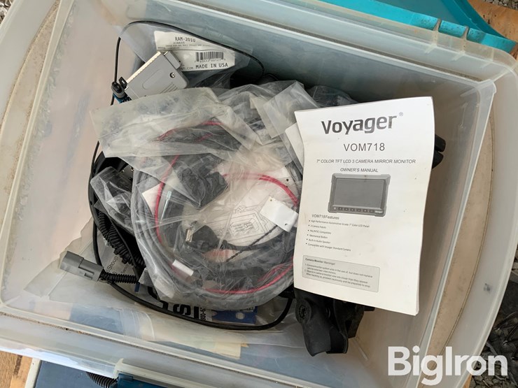 pallet-of-farm-precision-equipment-image-10