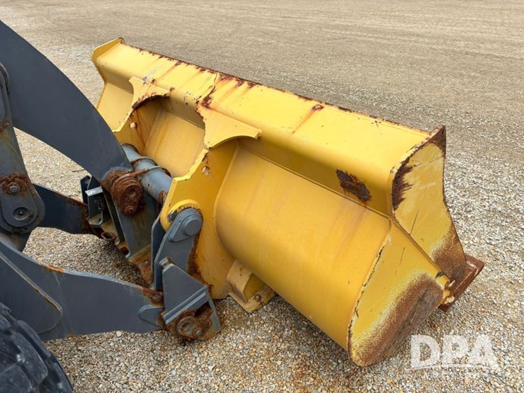 2007-deere-444j-image-56