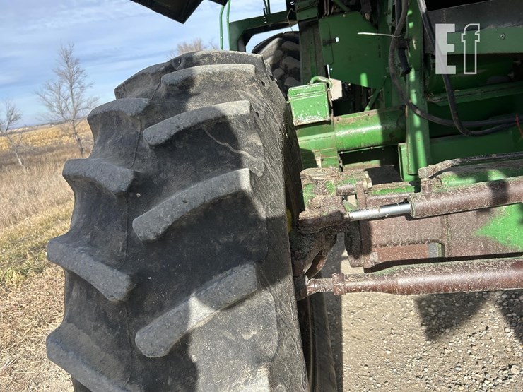 1993-john-deere-9600-image-31