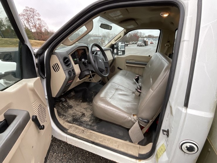 2008-ford-f350-xl-image-5