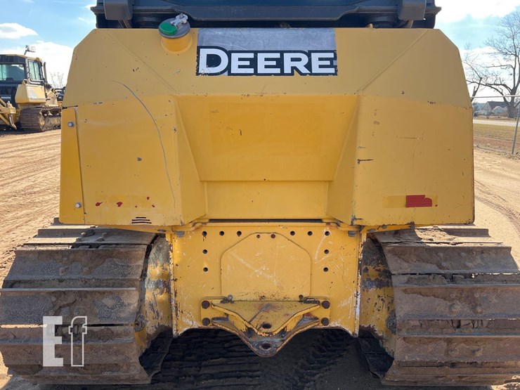 2015-deere-550k-lgp-image-25
