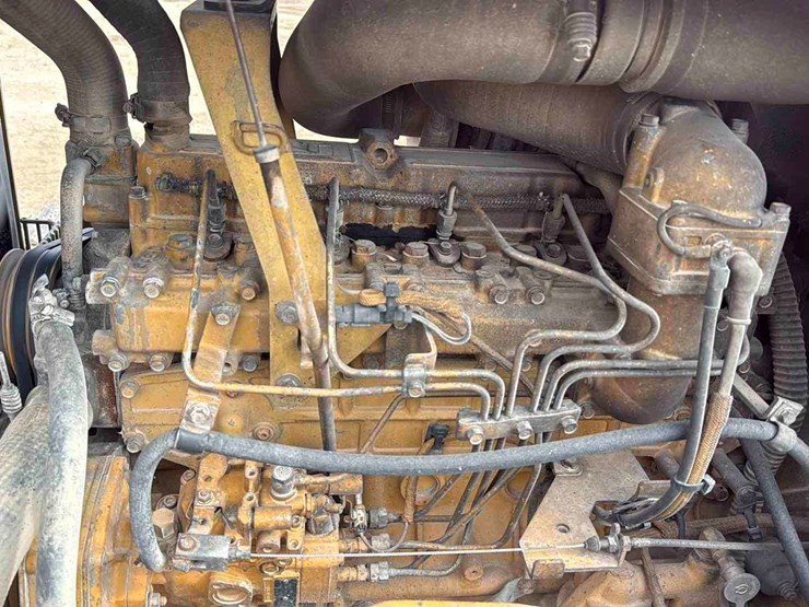 caterpillar-d5g-lgp-image-9