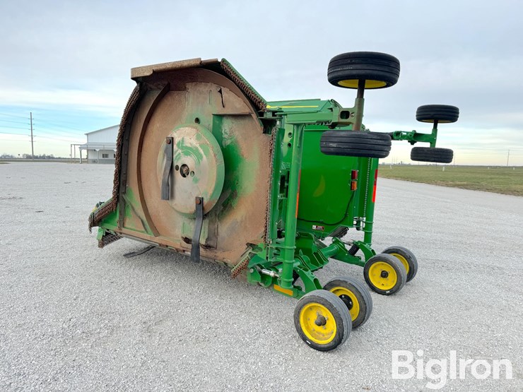 2023-john-deere-fc20m-image-6