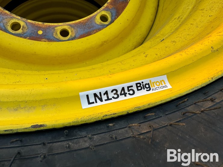 lsw-tires-&-rims-for-jd-8r-tractor-image-7