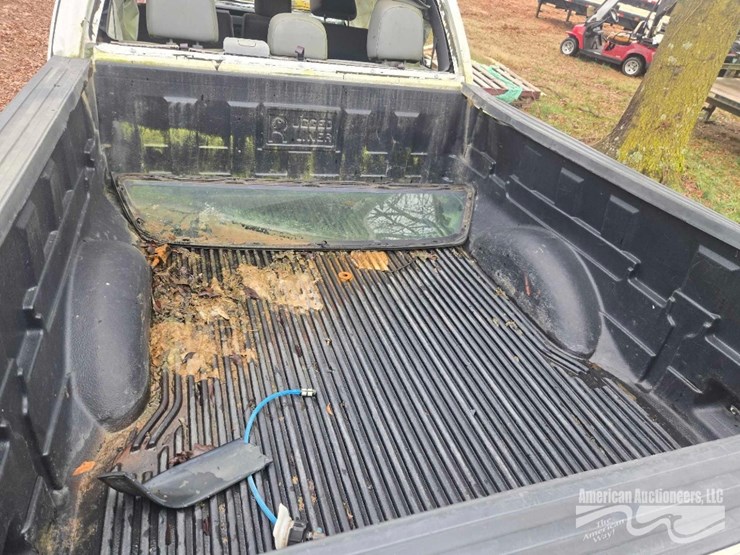 2011-ford-f150-image-12