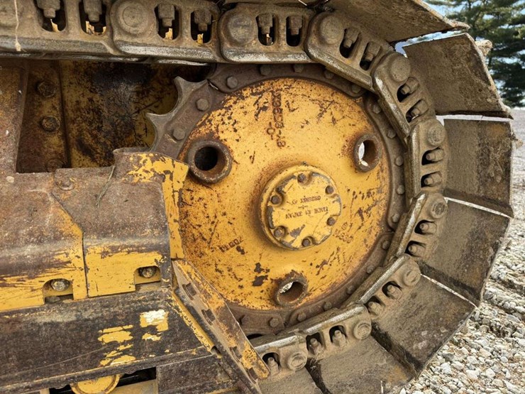 caterpillar-d3c-xl-image-10