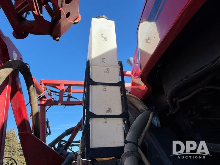 case-ih-patriot-4440-image-64