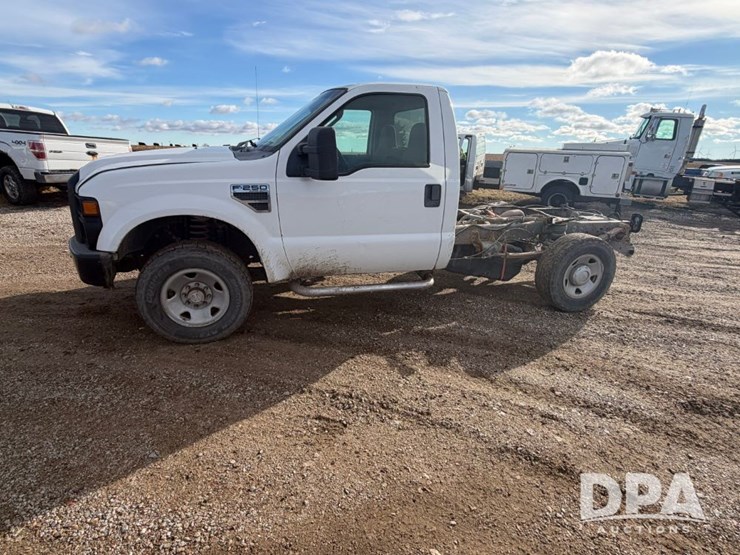 2009-ford-f250-image-17