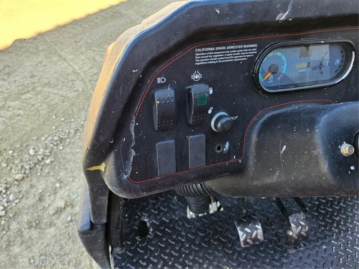 #3047-•-toro-workman-hdx-turf-truck-image-33