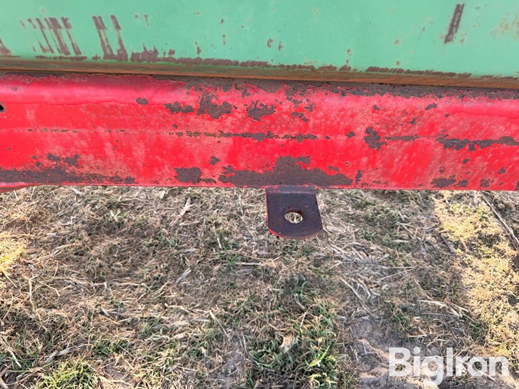 dakon-gravity-wagon-on-westendorff-running-gear-image-15