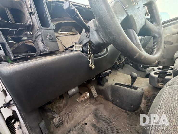 2003-chevrolet-silverado-2500hd-image-40