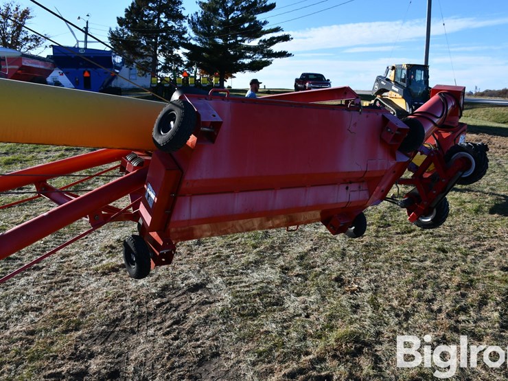 westfield-mk130-71-13"x71'-swing-away-auger-image-20