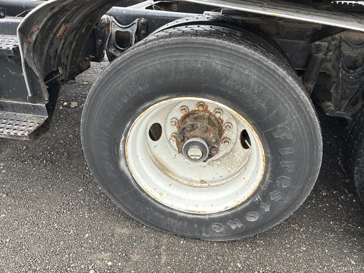 case-ih-8100-image-45