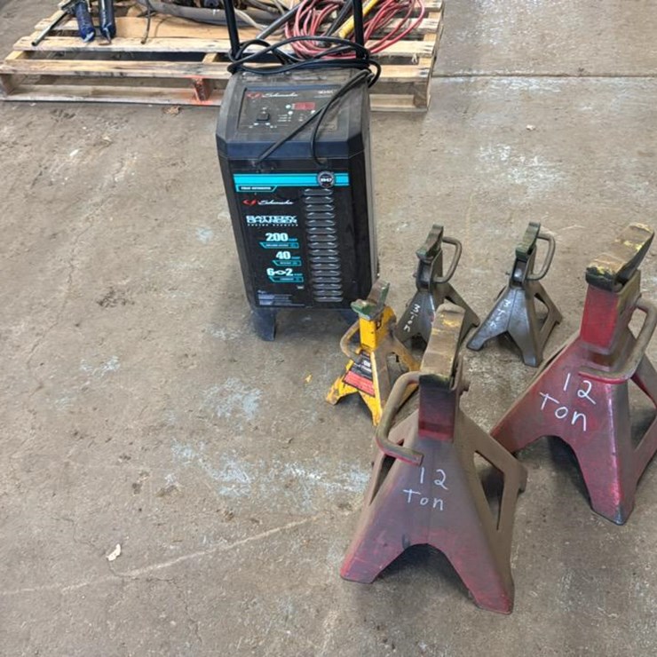 #180 • Battery Charger and Jacks*