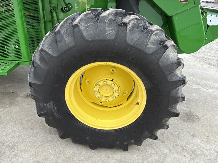 john-deere-2000-image-34