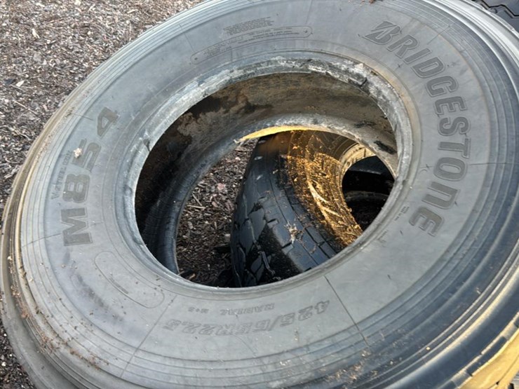 #146-•-truck-tires*-image-4