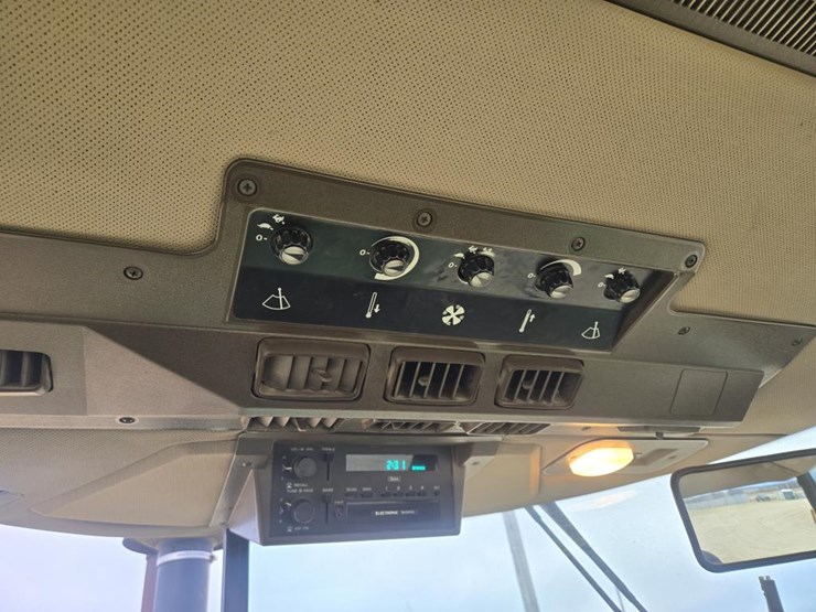 john-deere-4455-image-26