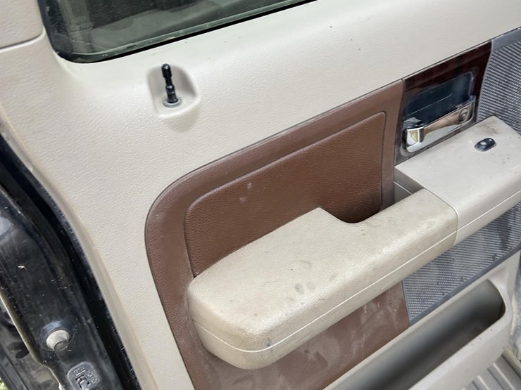 2006-ford-f150-king-ranch-image-23