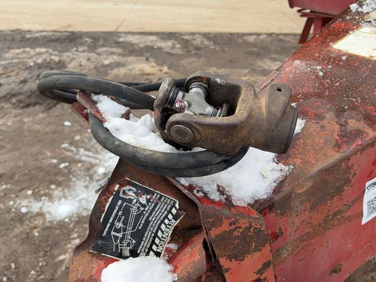 new-holland-855-image-22