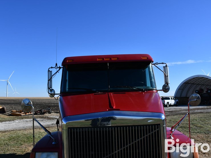 1994-volvo-wia-t/a-truck-tractor-image-11