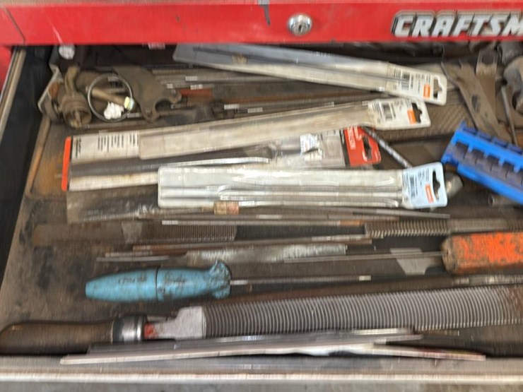 #174-•-craftsman-toolbox-and-contents*-image-13