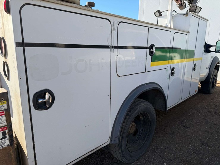 2006-ford-f550-image-20