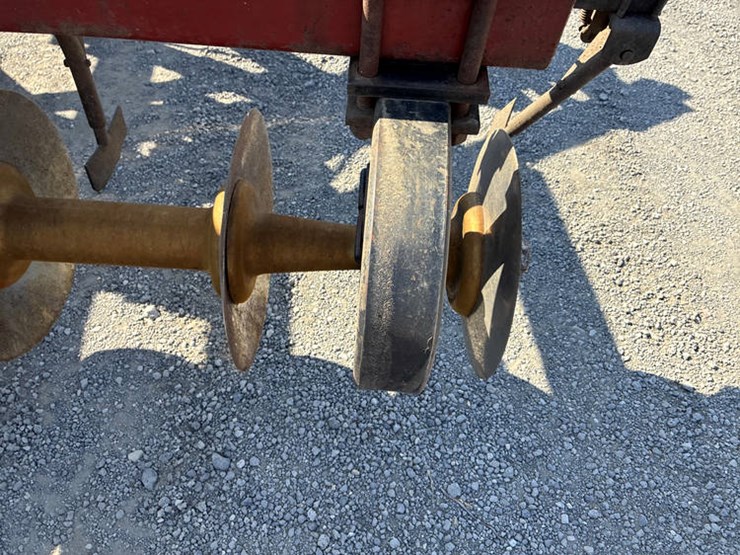 earthmaster-1165-image-11