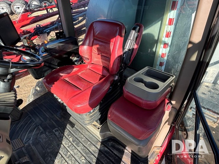 case-ih-patriot-4440-image-119