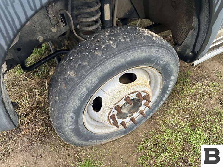 2012-ford-f450-image-9