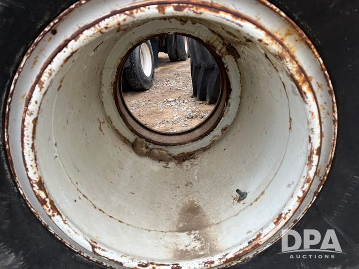 firestone-flotation-tires-(jn3482)-image-4