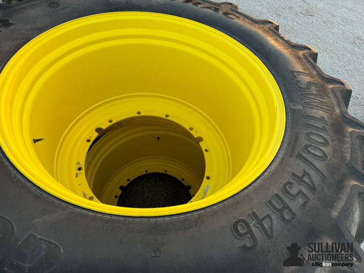 lsw-tires-&-rims-for-jd-8r-tractor-image-9