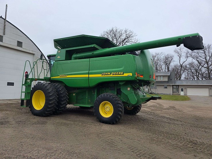 2000-john-deere-9650-sts-image-23