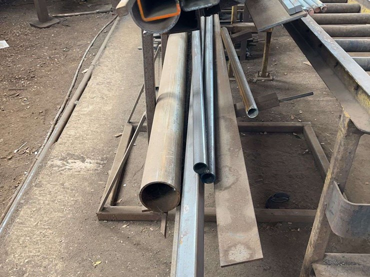 steel-rack-&-contents-image-2