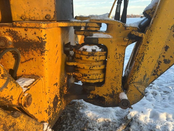 john-deere-555-image-28