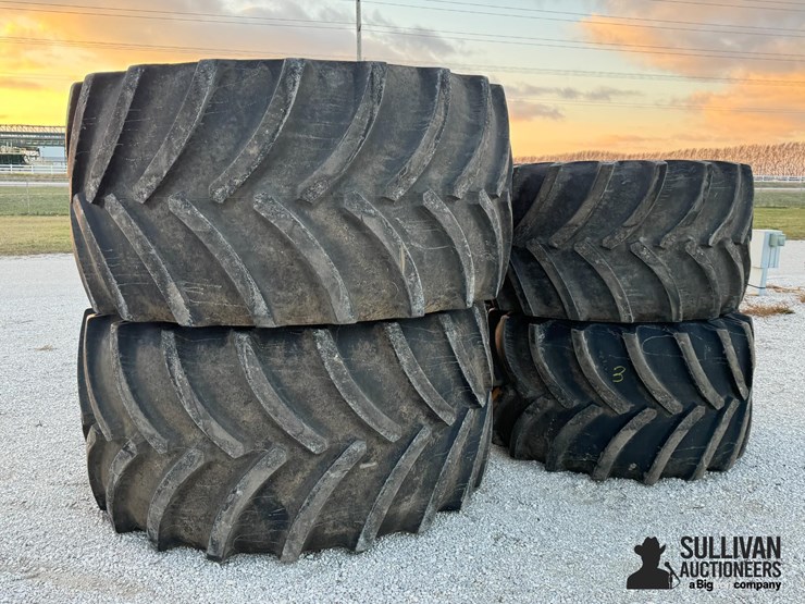 lsw-tires-&-rims-for-jd-8r-tractor-image-4