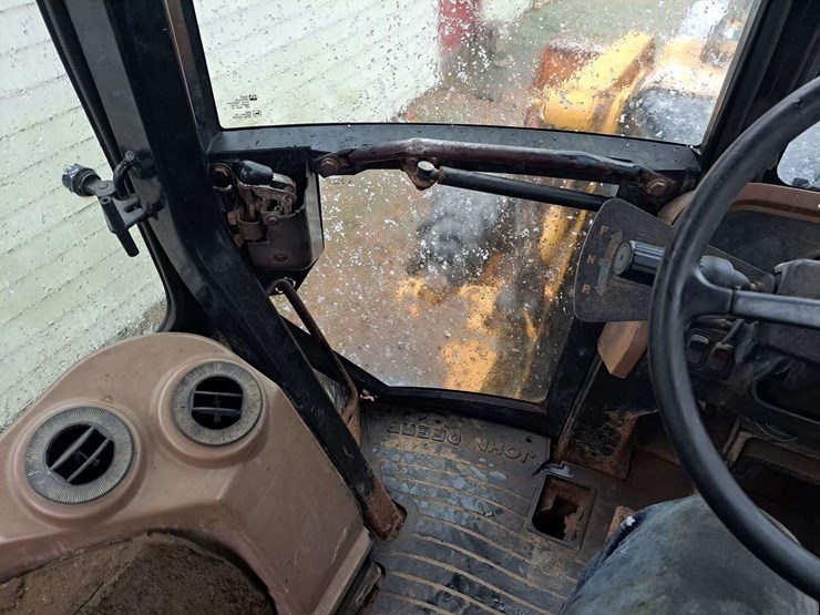 1999-deere-410e-image-36