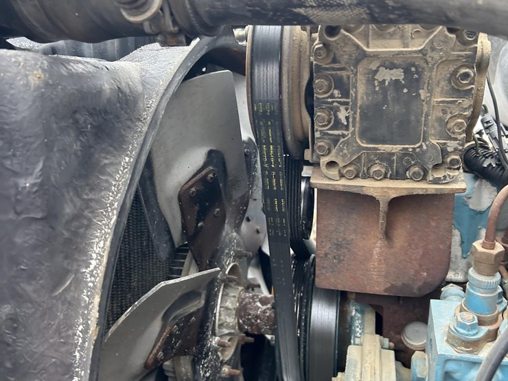 1995-international-4900-image-46